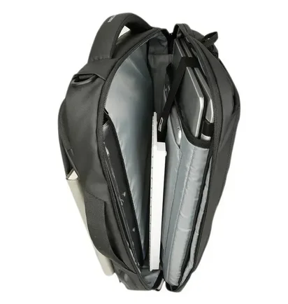 Рюкзак унісекс Mark Ryden Squero Black MR9533SJ-00