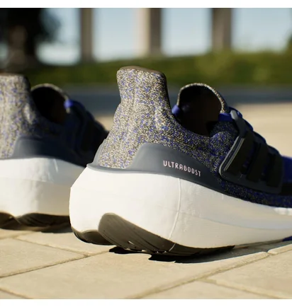 Кроссовки мужские Adidas Ultraboost Light Blue ID3276