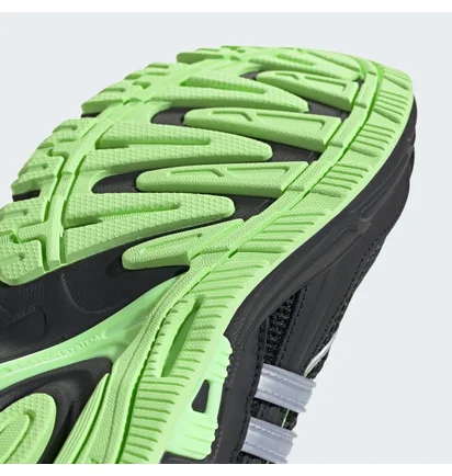 Кросівки жіночі Adidas Response Cl Shoes Black IE5915