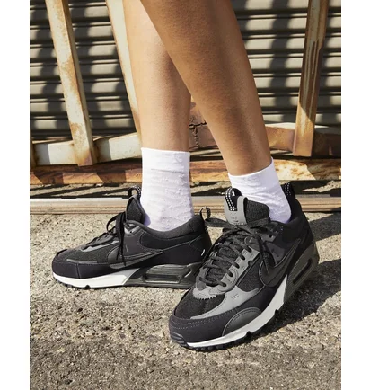 Кроссовки женские Nike Air Max 90 Futura Casual Shoes Black Dm9922-003