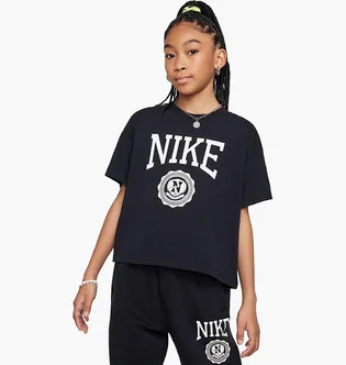 Футболка детская Nike Graphic Star Black HM6303-010