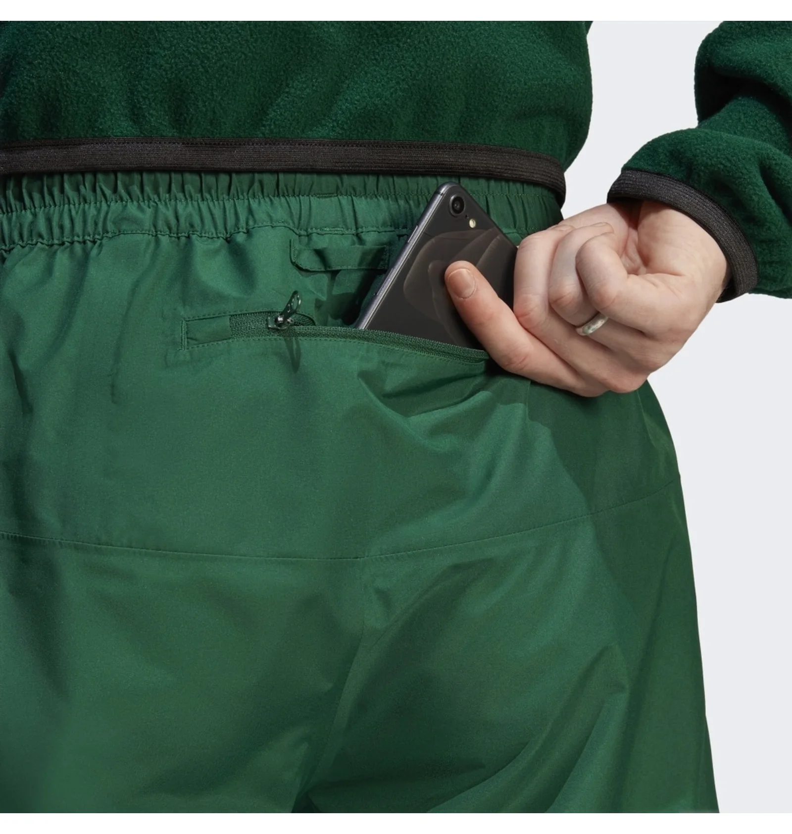 ᐉ Штаны мужские Adidas Adventure Premium Pants Green/Black IC2342