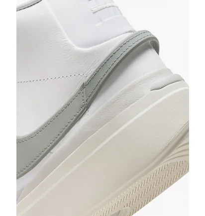 Кросівки чоловічі Nike Blazer Phantom Mid Shoes White DX5800-101