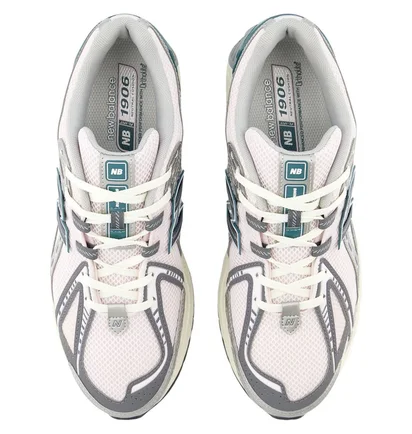 Кроссовки женские New Balance 1906R Metallic M1906RET