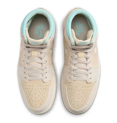 Кроссовки женские Air Jordan 1 High Zoom Comfort 2 Beige DV1305-101