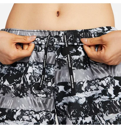 Шорти жіночі Nike Boxer Shorts Camo/Grey DQ6363-010