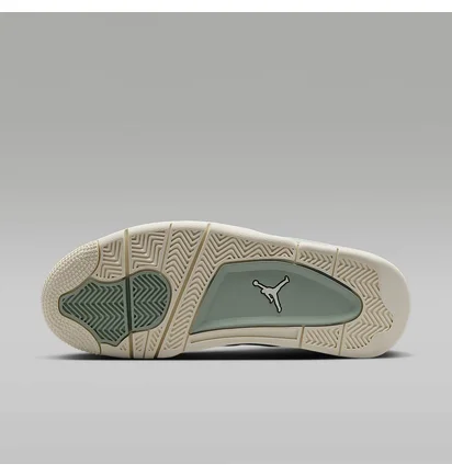 Кросівки жіночі Air Jordan 4 Rm Green FQ7940-003