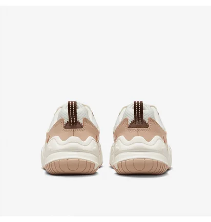 Кроссовки женские Nike Sportswear Tech Hera Beige/White FV0981-100