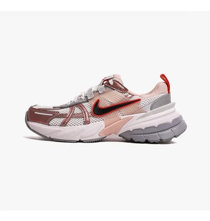 Кросівки жіночі Nike V2K Run Beige/White HF9997-100