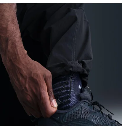 Штаны мужские Nike Acg Smith Summit MenS Zip Cargo Pants Black HV0591-010