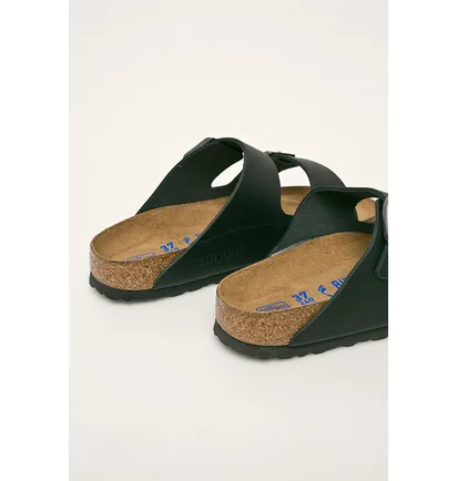 Тапочки женские BIRKENSTOCK Arizona Sfb Leoi Black 752483