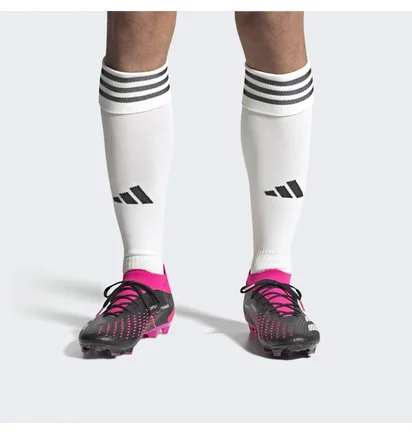 Бутси чоловічі Adidas Predator Accuracy.1 Artificial Grass Boots Black/Pink Gw4624