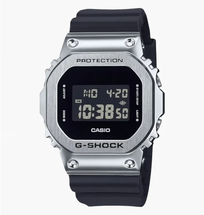Часы мужские Casio G-Shock GM-5600U-1ER