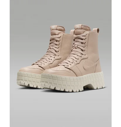Черевики жіночі Air Jordan Air 1 Brooklyn Boots Beige FJ5737-200