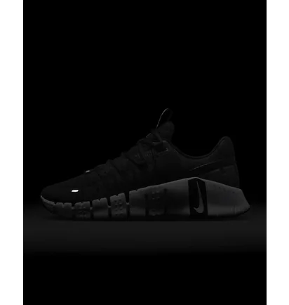 Кроссовки женские Nike Free Metcon 5 Black DV3950-001