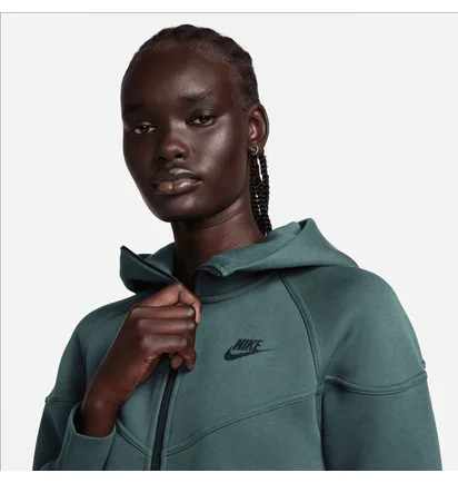 Толстовка женская Nike Sportswear Tech Fleece Windrunner Turquoise FB8338-328