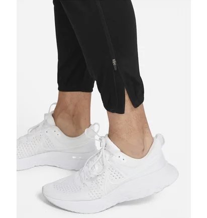Штани чоловічі Nike Therma-Fit Repel Challenger Black DD6215-010