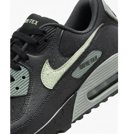Кроссовки мужские Nike Air Max 90 Gore-Tex Shoes Black FD5810-001