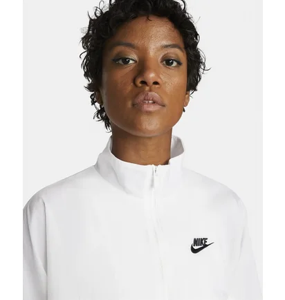 Вітровка жіноча Nike W Nsw Essntl Wr Wvn Jkt White Dm6185-100