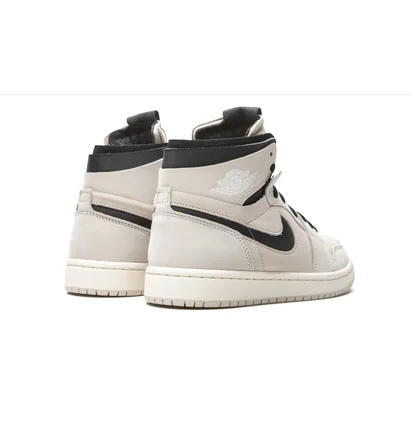 Кросівки жіночі Air Jordan Wmns 1 High Zoom Cm White/Beige CT0979-100