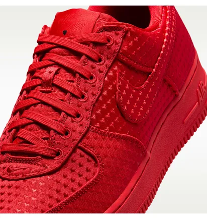 Кроссовки мужские Nike Air Force 1 Retro Valentine’S Day MenS Shoes Red IB6836-600