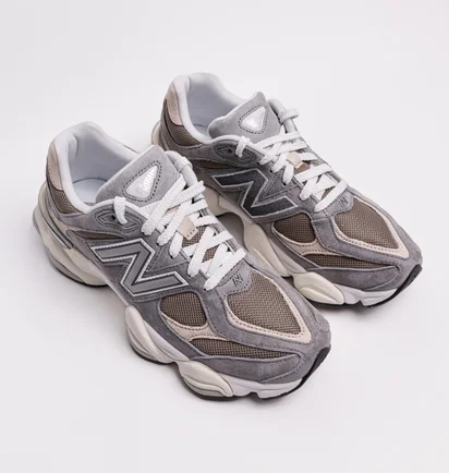 Кросівки чоловічі New Balance 9060 Grey U9060LBA