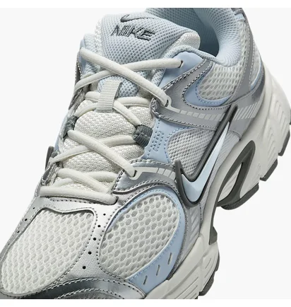 Кроссовки женские Nike V5 Rnr Summit Grey HQ7901-103