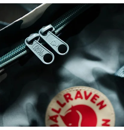 Рюкзак унисекс Fjallraven Kanken Graphics Turquoise/Multi 23200356.577-986