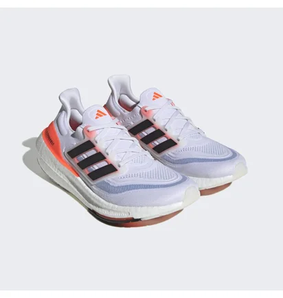 Кроссовки унисекс Adidas Ultraboost Light Shoes Light Blue HQ6351