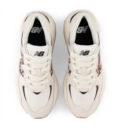 Кроссовки женские New Balance 5740 Beige W5740Apc