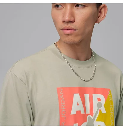 Футболка чоловіча Air Jordan Graphic Green IF3112-334