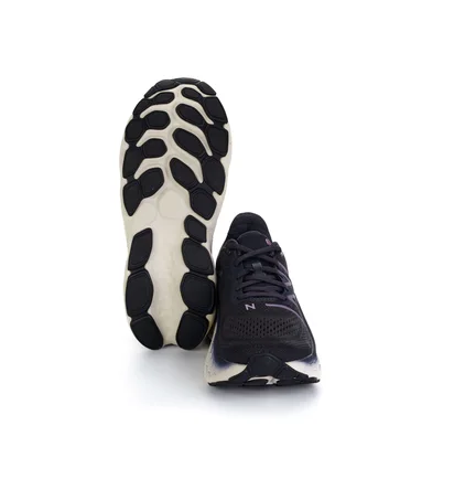 Кроссовки мужские New Balance Fresh Foam X More V4 Phantom Tmber Wolf Black MMORCI4