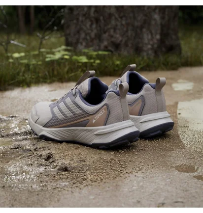 Кроссовки женские Adidas Terrex Tracefinder 2 Climaproof Trail Running Grey JR7773