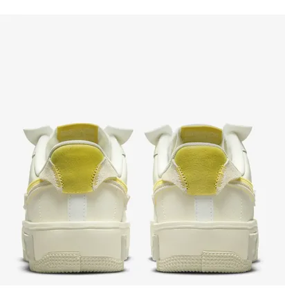 Кросівки жіночі Nike Air Force 1 Fontanka W Yellow Dv6984-100