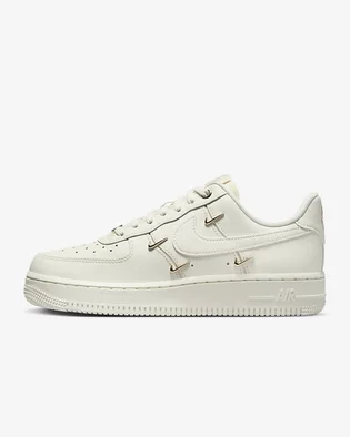 Кросівки жіночі Nike Air Force 1 07 Lx Beige FV3654-111