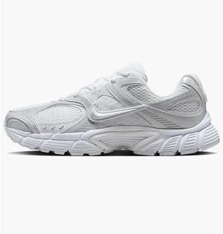 Кроссовки женские Nike V5 Rnr WomenS Shoes White HQ7901-101