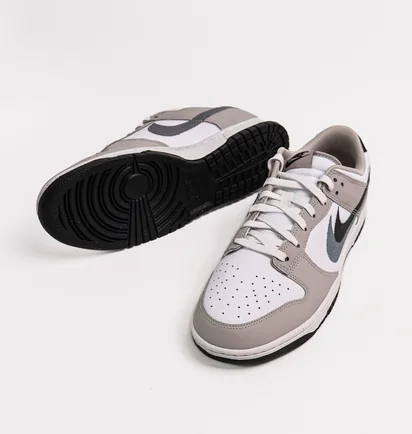 Кросівки чоловічі Nike Dunk Low Olive/White FD0661-100