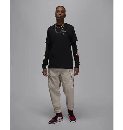 Футболка чоловіча Air Jordan T-Shirt Dubai Black HF1447-010