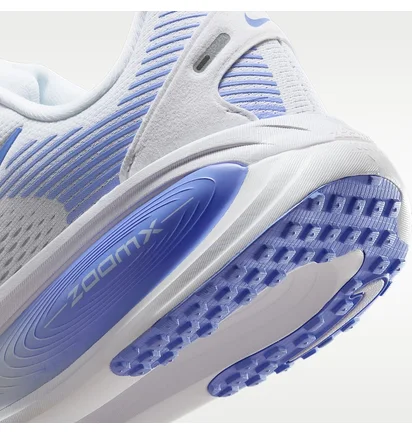 Кроссовки женские Nike W Air Zoom Vomero 18 White HM6804-111