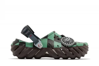 Сандалі чоловічі CROCS Demon Slayer X Echo Clog Brown/Green 209317-2ZH
