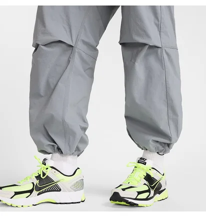 Спортивний костюм чоловічий Nike Tech Windrunner Grey HV6514-065__HV6515-065