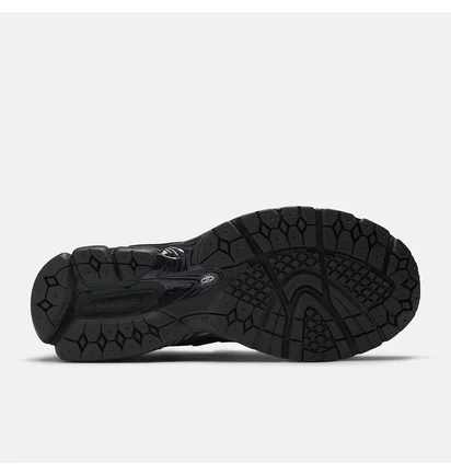 Кроссовки унисекс New Balance 1906R Black U1906RNB