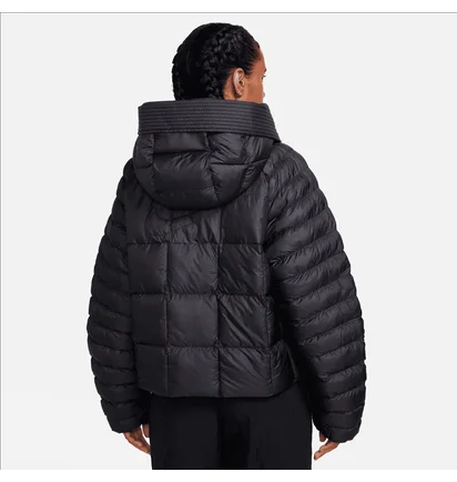 Пуховик жіночий Nike Sportswear Swoosh Puffer Primaloft Black FB8729-010