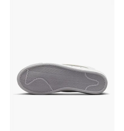 Кросівки жіночі Nike Blazer Mid 77 White Fb8475-100