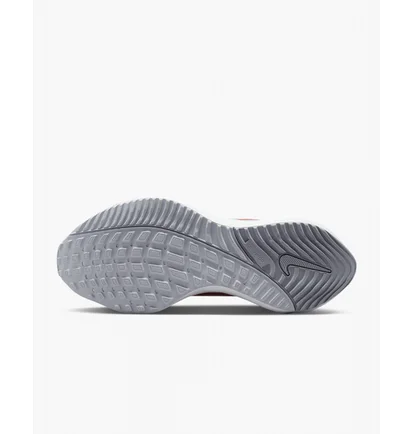 Кросівки жіночі Nike Vomero 16 Grey Da7698-005
