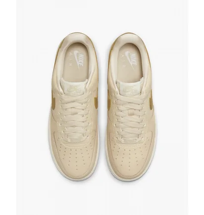 Кросівки жіночі Nike Air Force 1 07 Beige DQ7569-102