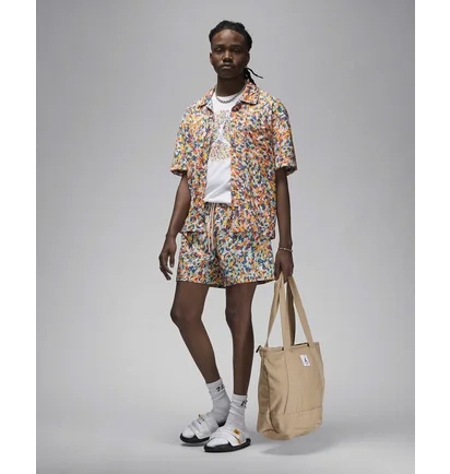Шорти чоловічі Air Jordan Essentials Poolside Shorts Multi FN4635-622