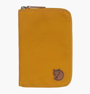 Кошелек унисекс Fjallraven Passport Brown 24220.166