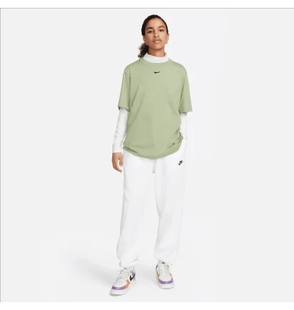 Футболка женская Nike Sportswear Olive FD4149-386