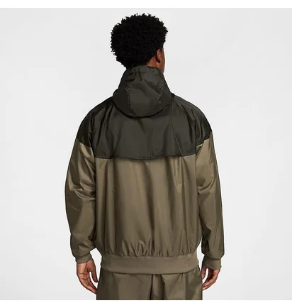 Ветровка мужская Nike Wvn Lnd Wr Hd Jkt Olive DA0001-222